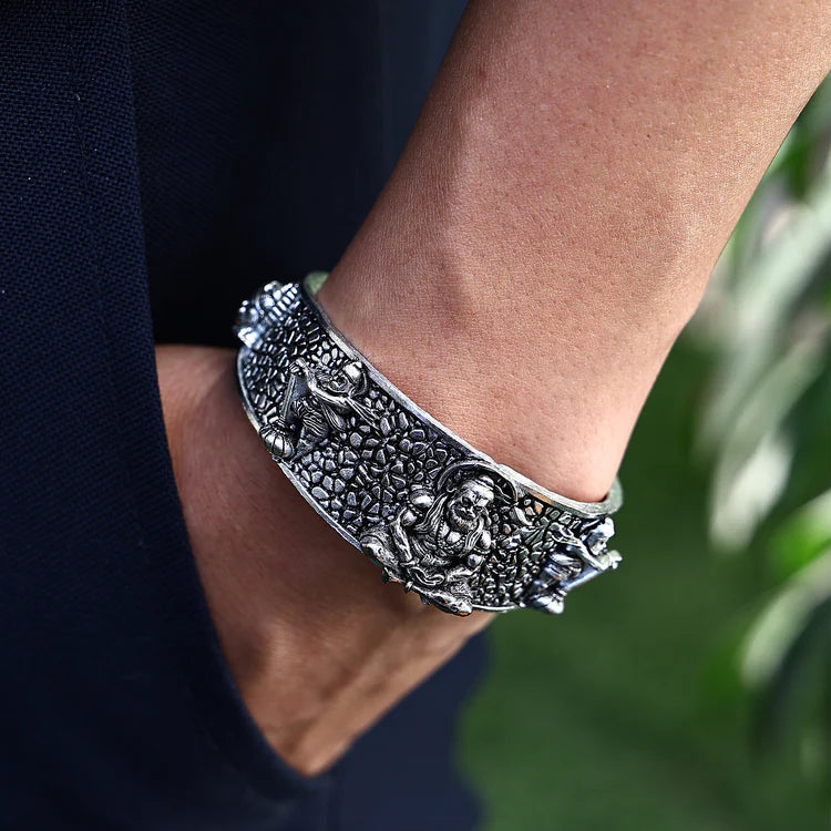 Hanuman Ji Oxidized Silver Kada: Divine Armor for Strength & Protection