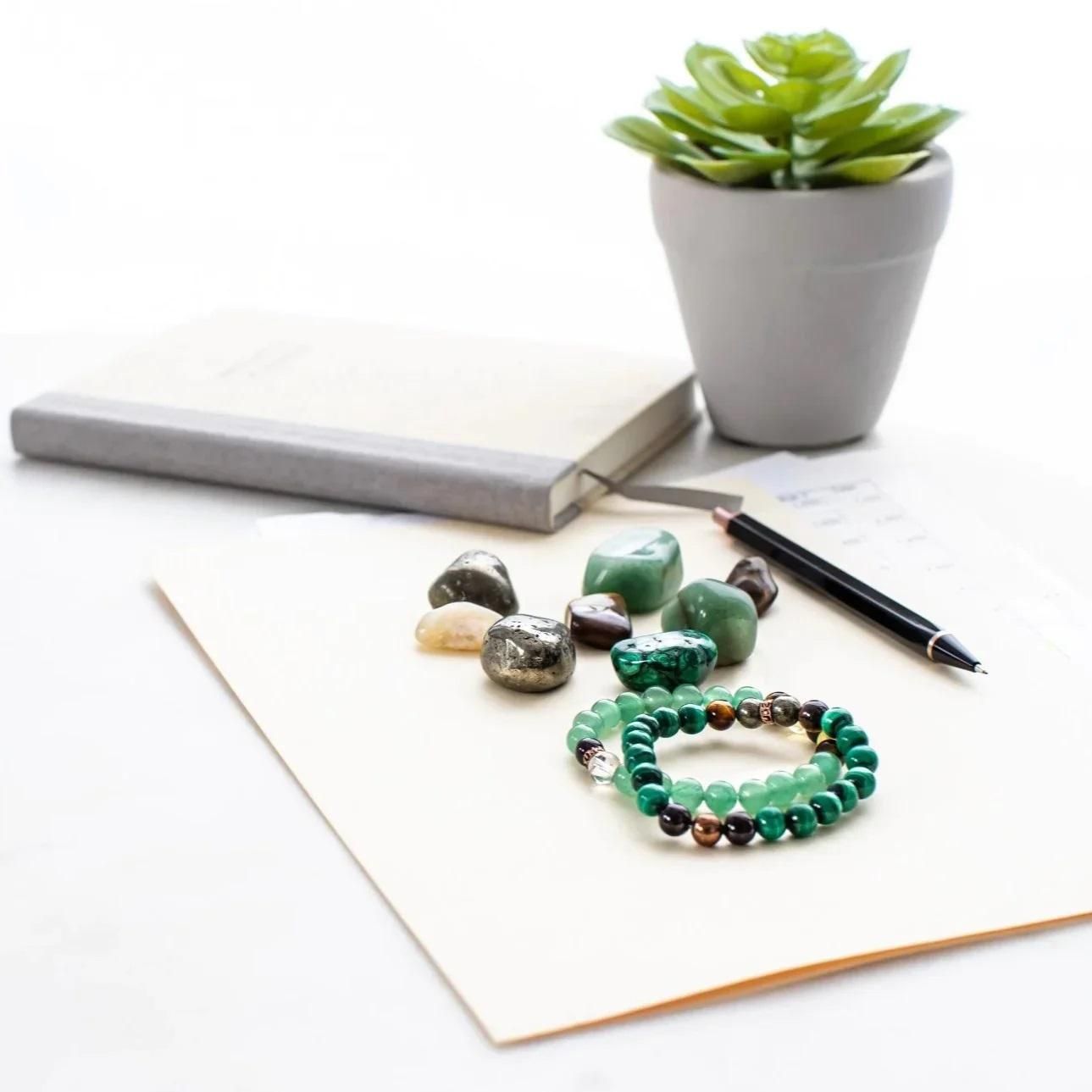 Original Money Magnet Pro Bracelet: Attract Wealth & Abundance! 💰