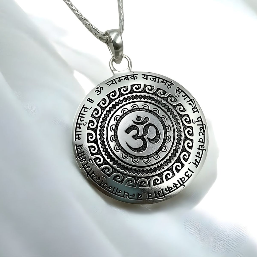 OM Mantra Stainless Steel Pendant: Daily Protection, Peace & Divine Energy 🔱🙏