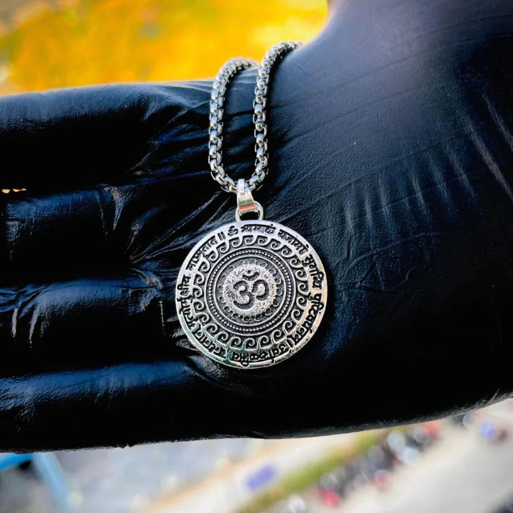 OM Mantra Stainless Steel Pendant: Daily Protection, Peace & Divine Energy 🔱🙏